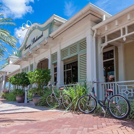 Biglows Bungalow: Beachside Retreat with Pet-Friendly Perks Villa Destin Exterior photo