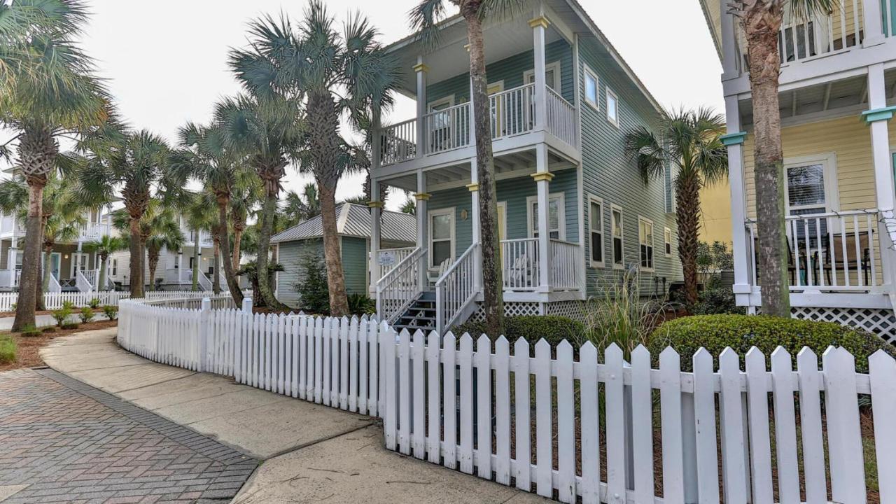 Biglows Bungalow: Beachside Retreat with Pet-Friendly Perks Villa Destin Exterior photo